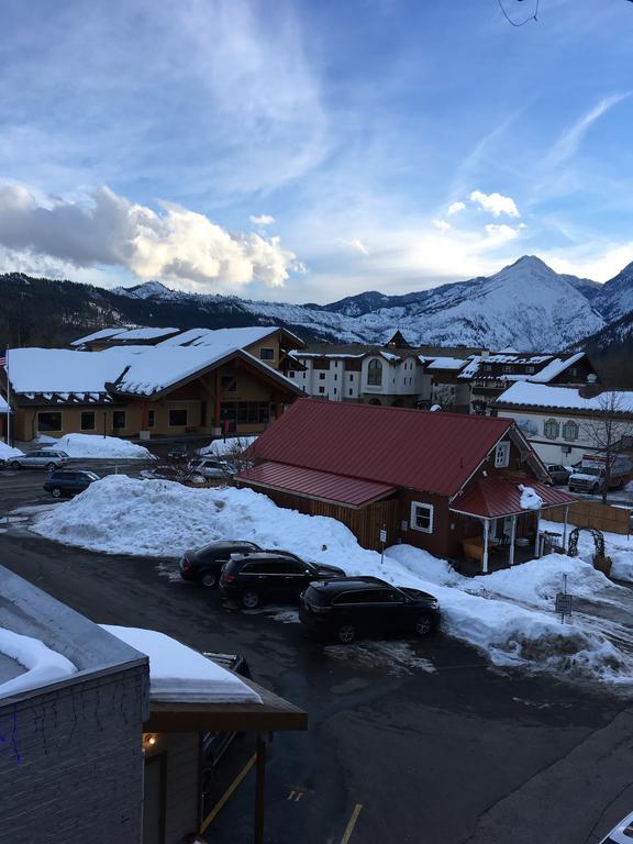 Der Sportsmann Suites Левенуэрт Экстерьер фото